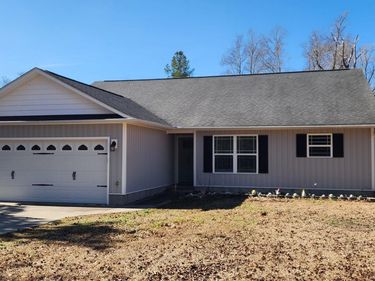 515 Hollywood Boulevard , Havelock, NC 28532