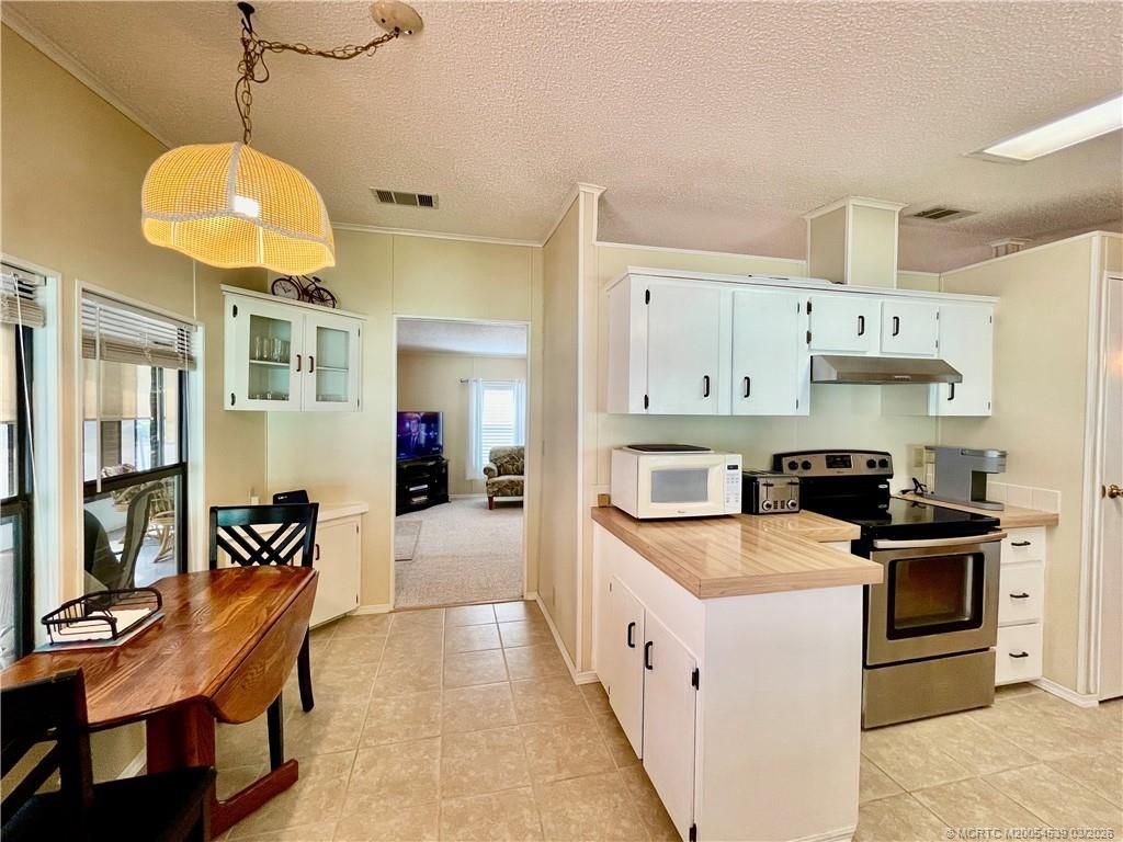 16171 Five Wood Way Sw, Indiantown, FL 34956 Photo