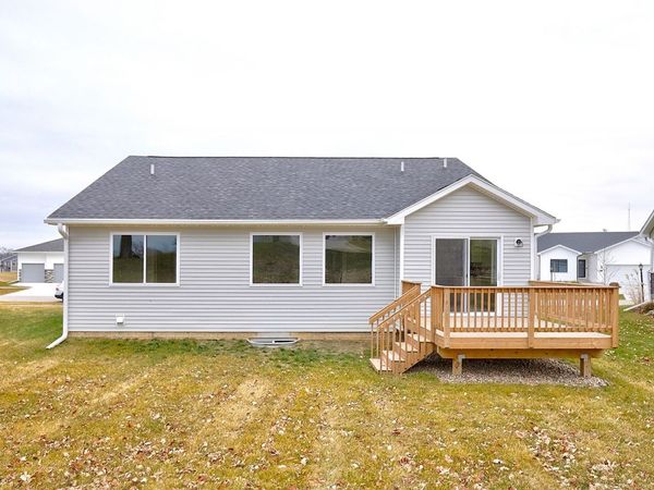 6634 NE 9th Court, Des Moines, IA 50313