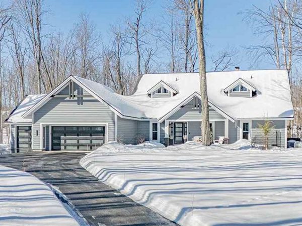 4405 Turfway Trail, Harbor Springs, MI 49740