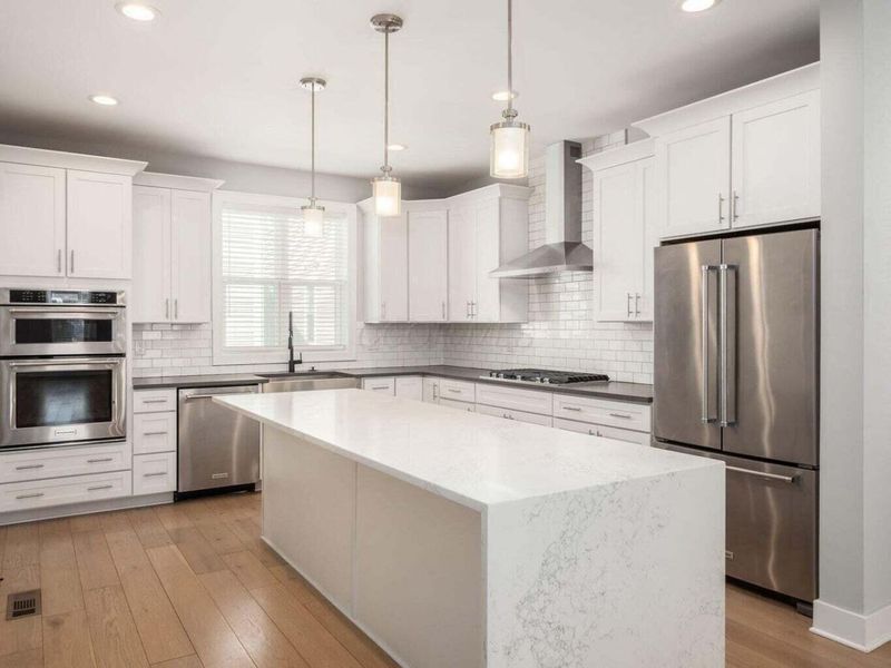 1187 Cromartie Lane, Columbus, OH 43201 Photo 7