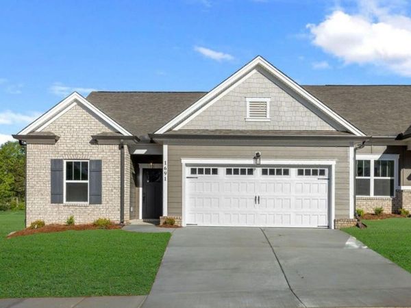 371 Double Play Drive, Chattanooga, TN 37421