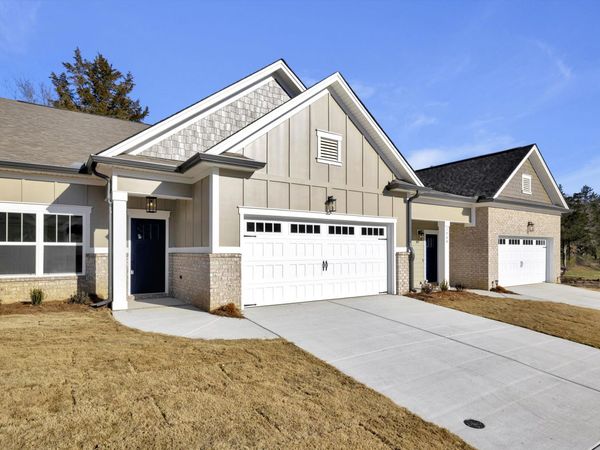 379 Double Play Drive, Chattanooga, TN 37421