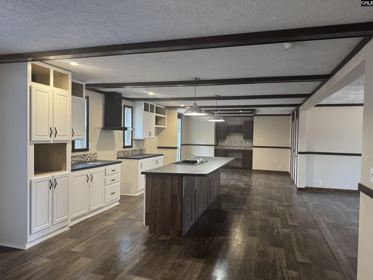 165 Ash Hill Drive  Photo 12