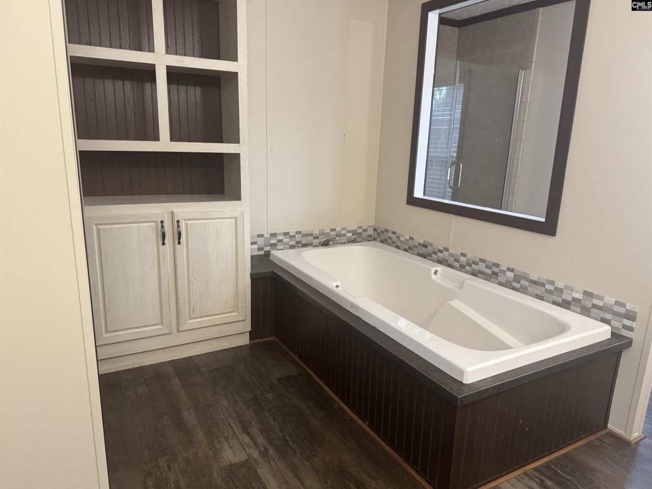 165 Ash Hill Drive  Photo 17