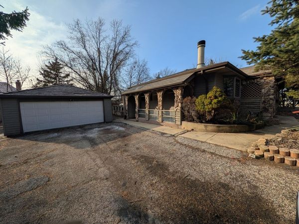 1N248 DARLING Street, Carol Stream, IL 60188