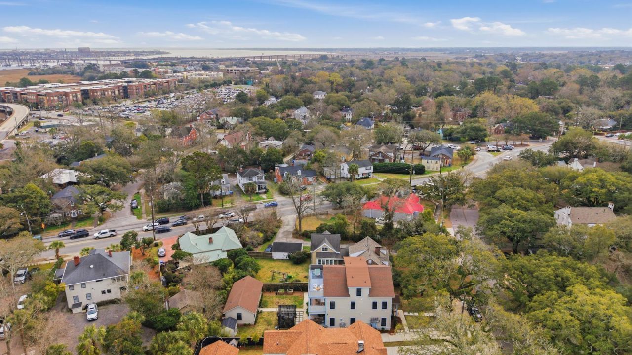 6 Stocker Drive Photo 101