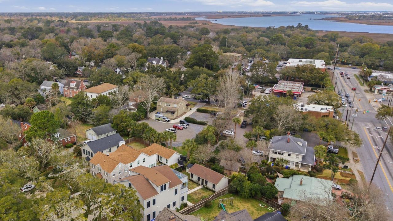 6 Stocker Drive Photo 104