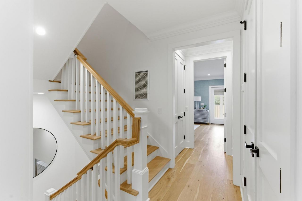 6 Stocker Drive Photo 30