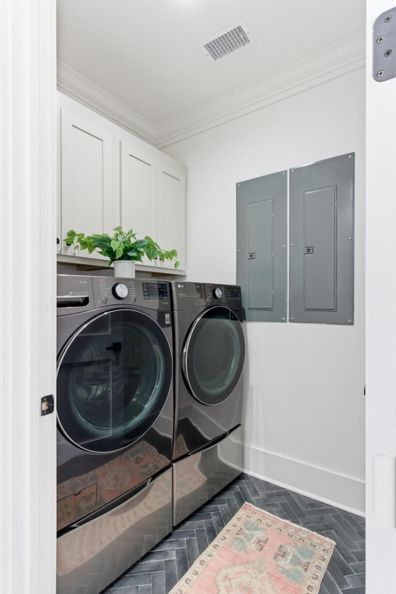 6 Stocker Drive Photo 32