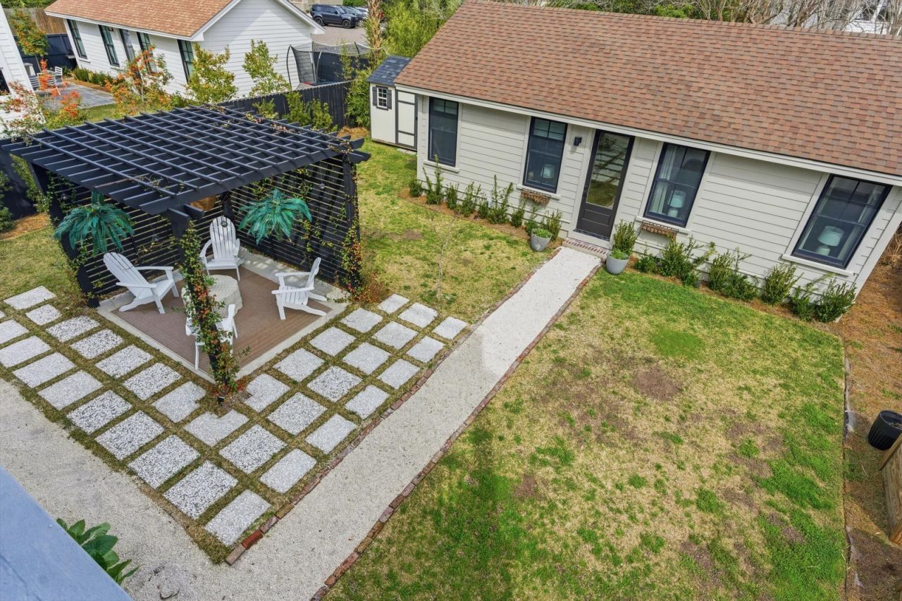 6 Stocker Drive Photo 44