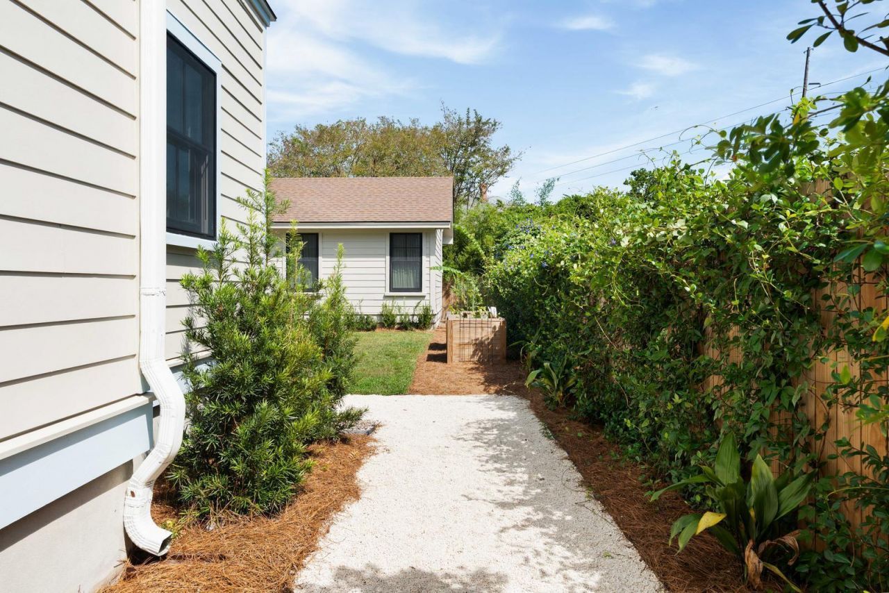 6 Stocker Drive Photo 94