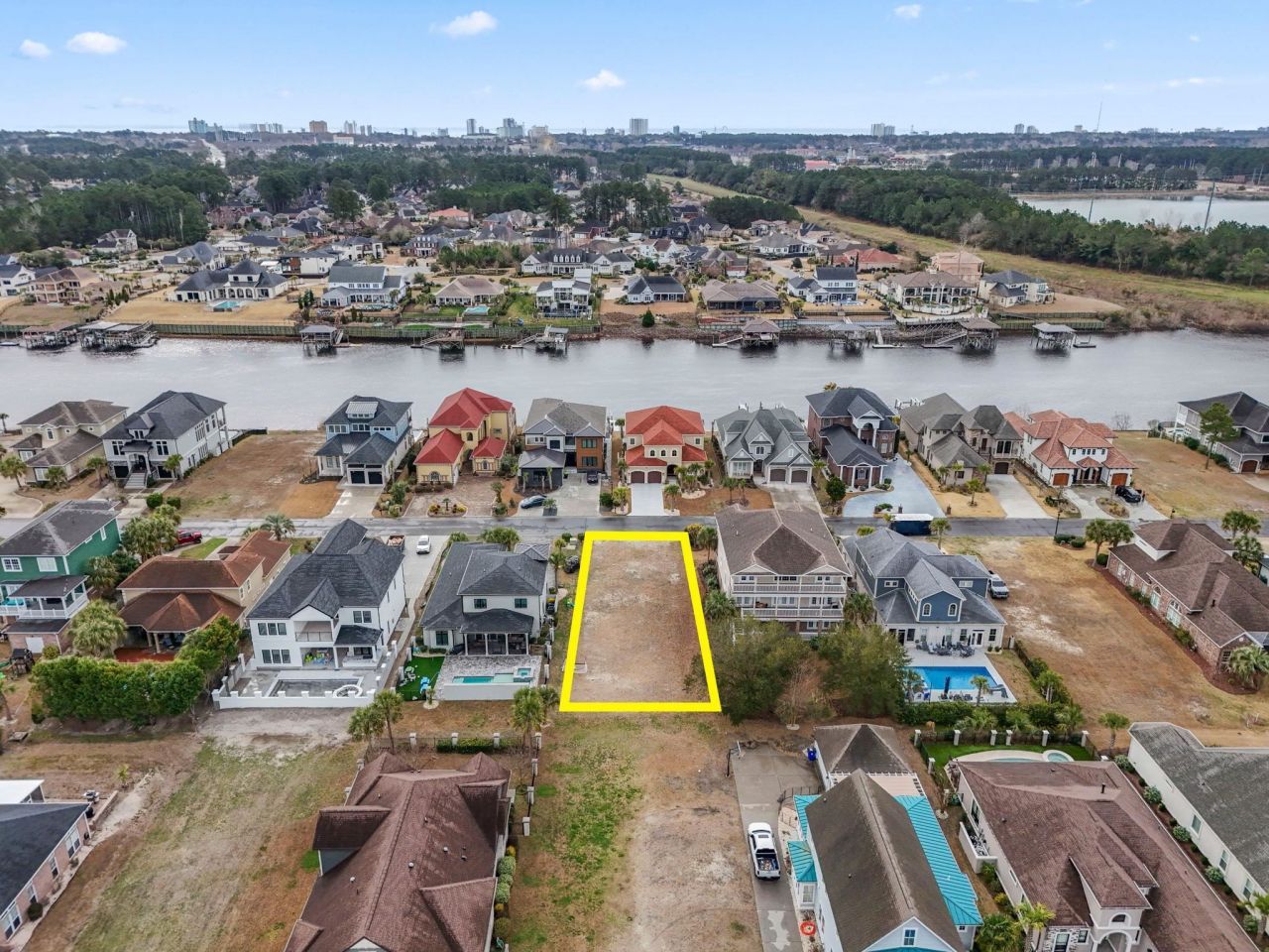 821 Waterton Ave.  Photo 11