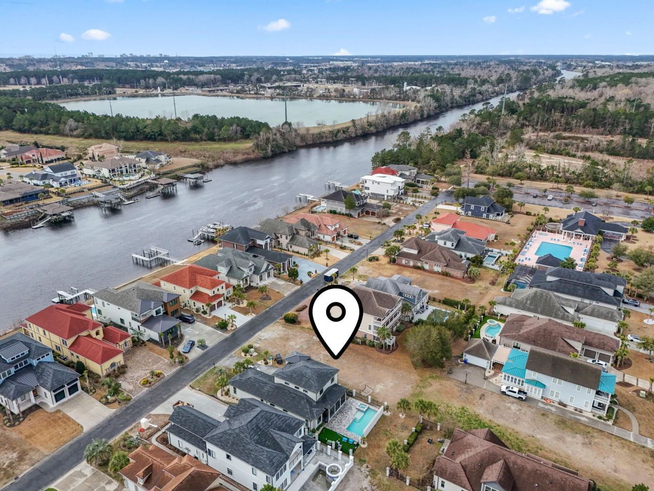 821 Waterton Ave.  Photo 12