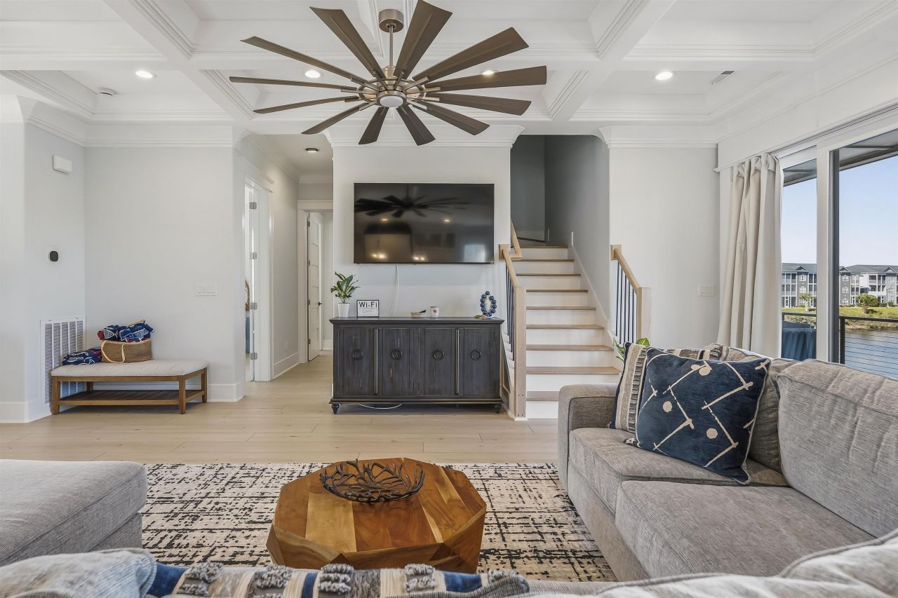 105 Serenity Point Dr. Photo 10