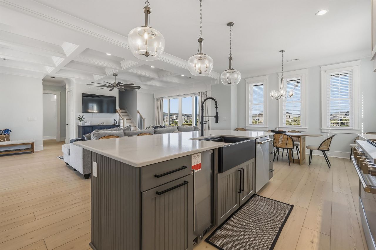 105 Serenity Point Dr. Photo 8