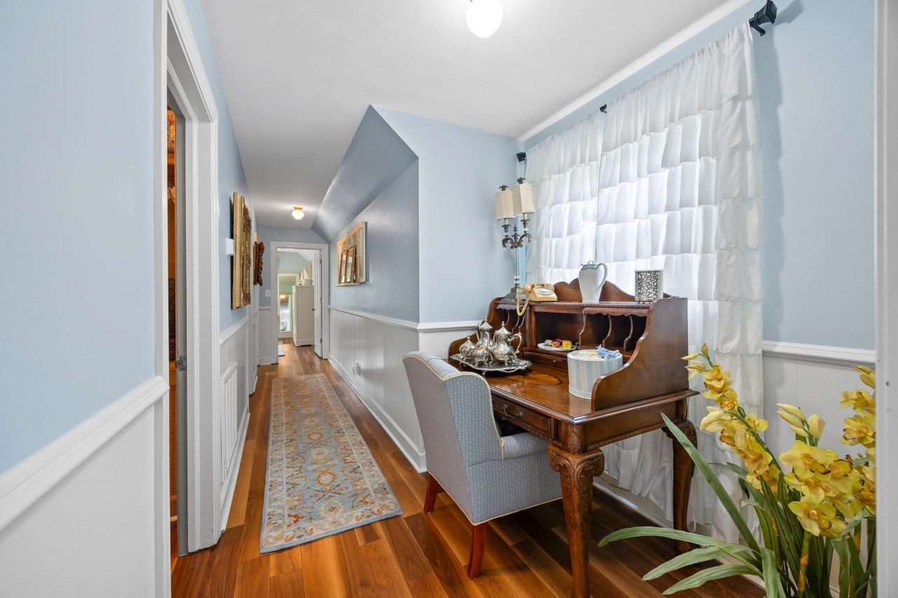 481 Fox Bay Rd.  Photo 27