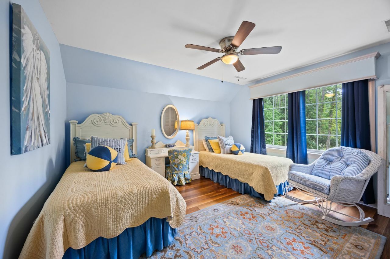 481 Fox Bay Rd.  Photo 31