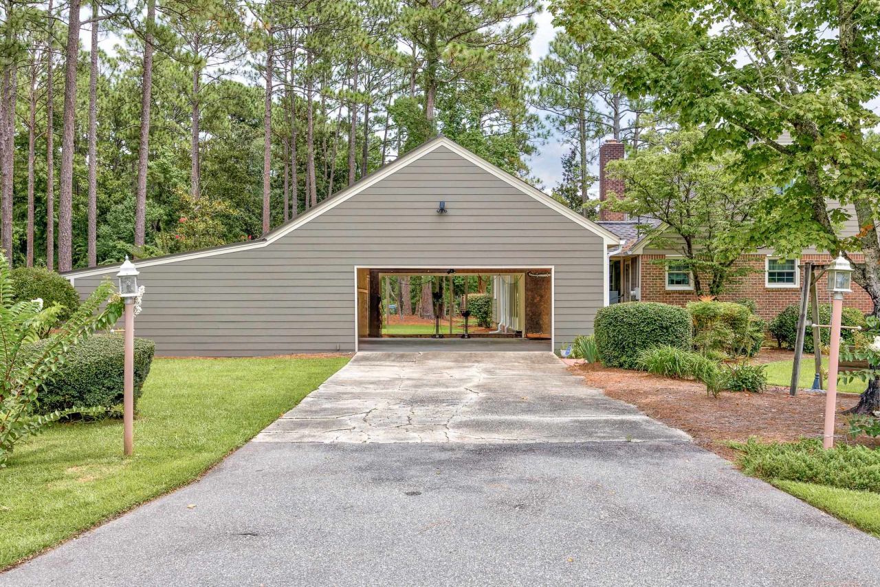 481 Fox Bay Rd.  Photo 37