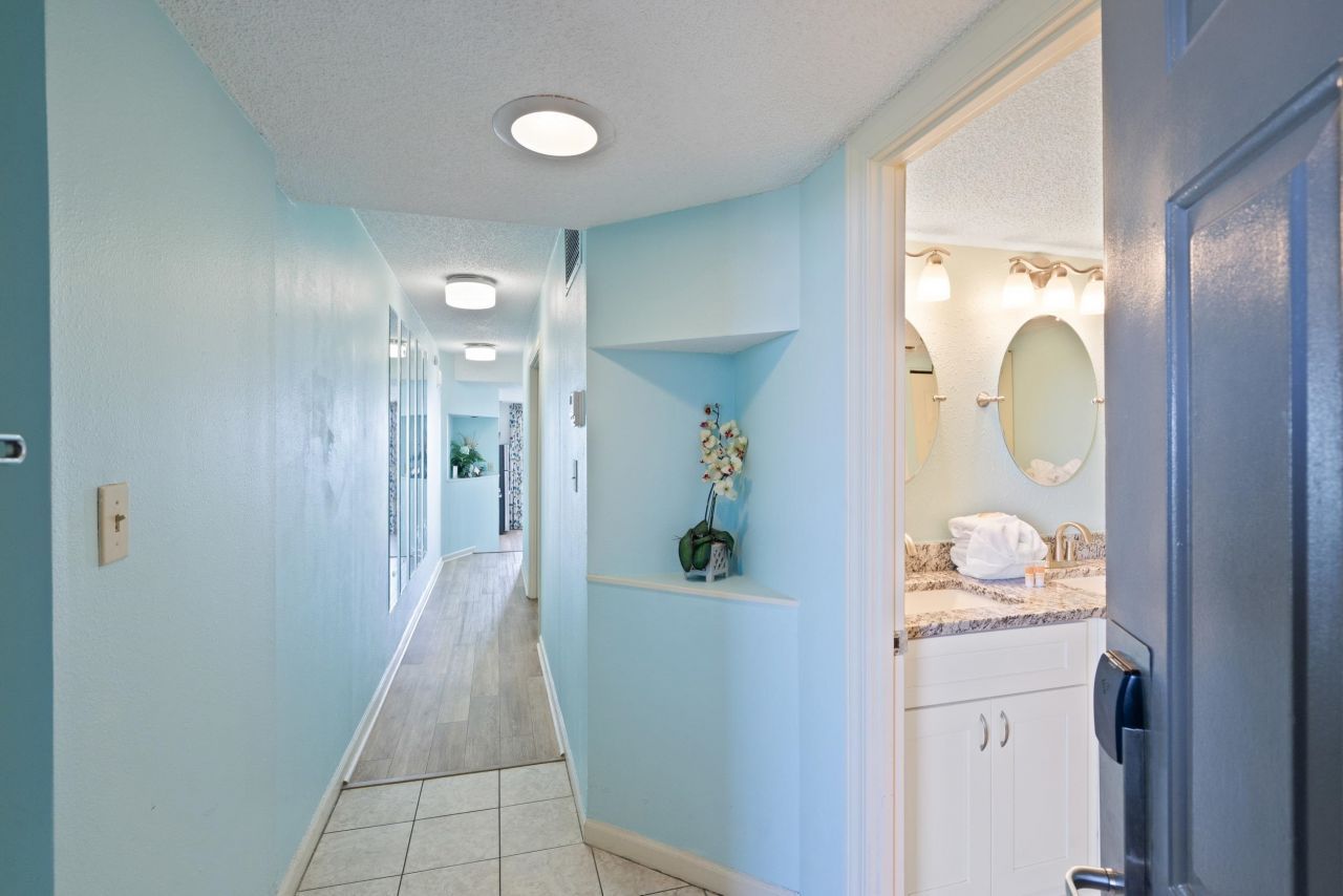 5308 N Ocean Blvd.  Photo 4