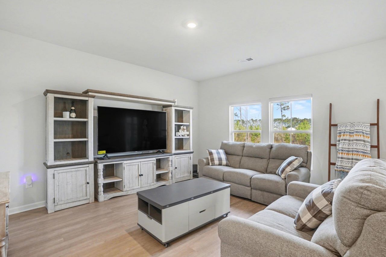 722 Colt Ct. Photo 12