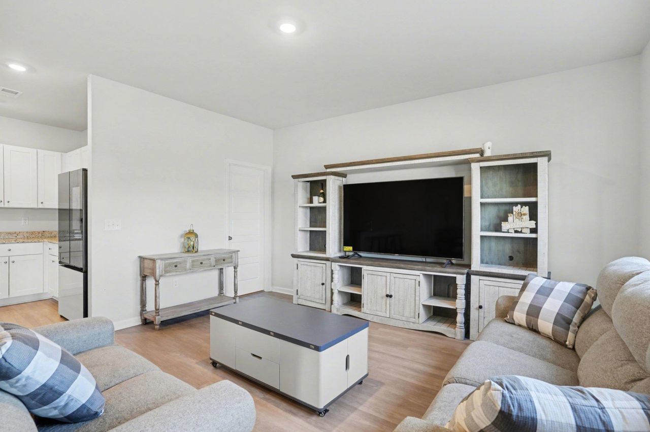 722 Colt Ct. Photo 13