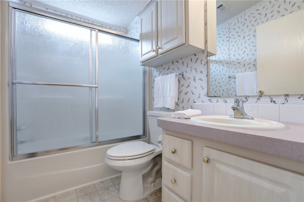 7664 Chasta Road, Micco, FL 32976 Photo