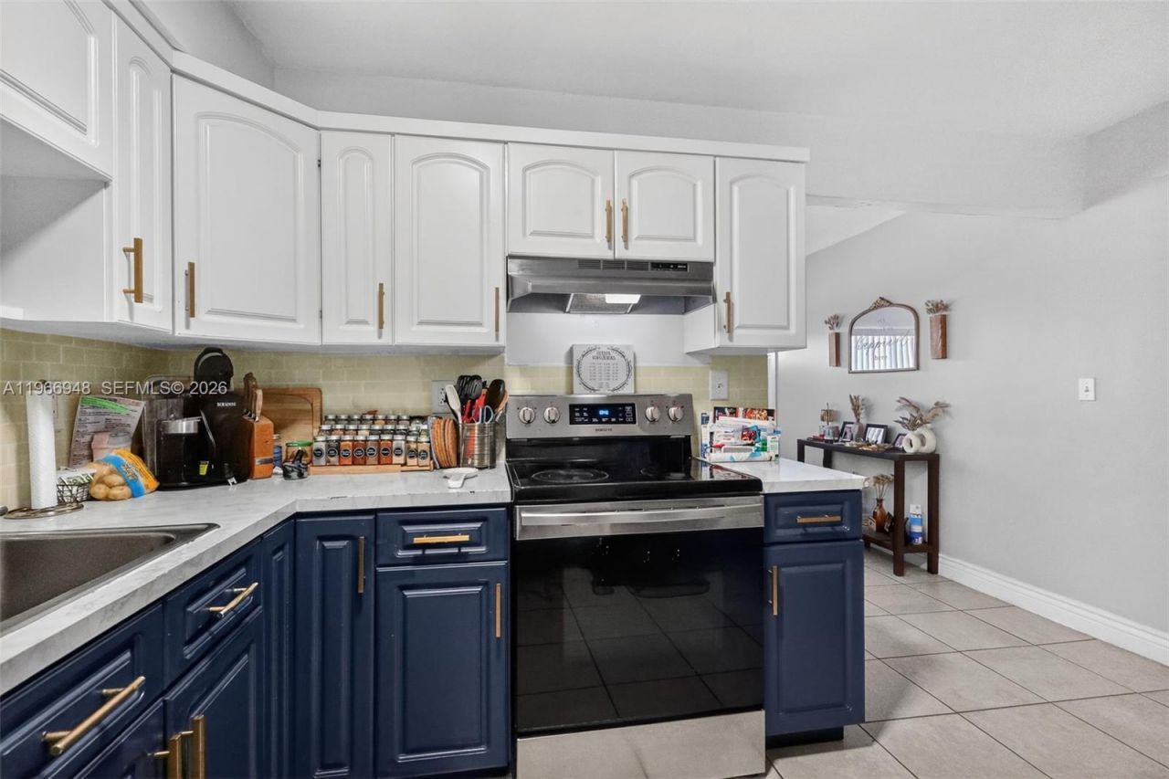 6791 Scott St, Hollywood, FL 33024 Photo