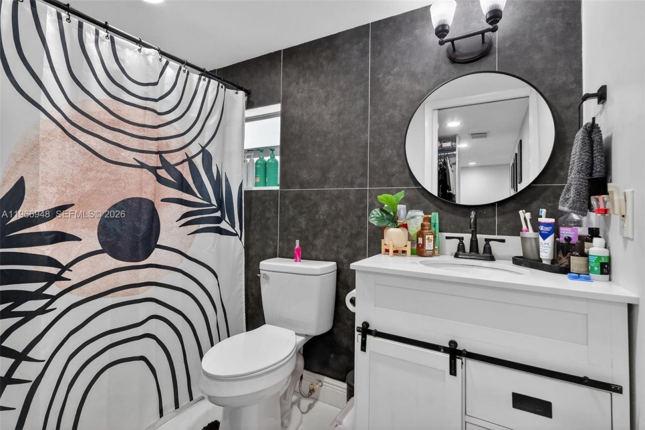 6791 Scott St, Hollywood, FL 33024 Photo