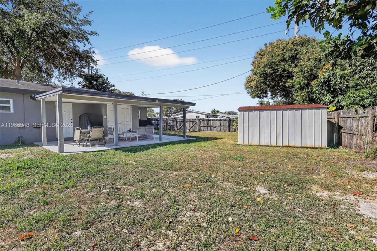 6791 Scott St, Hollywood, FL 33024 Photo