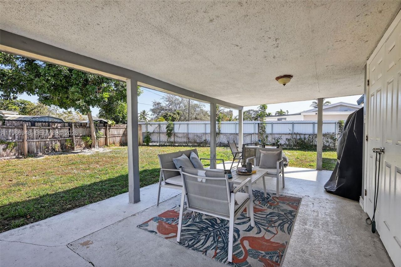 6791 Scott St, Hollywood, FL 33024 Photo