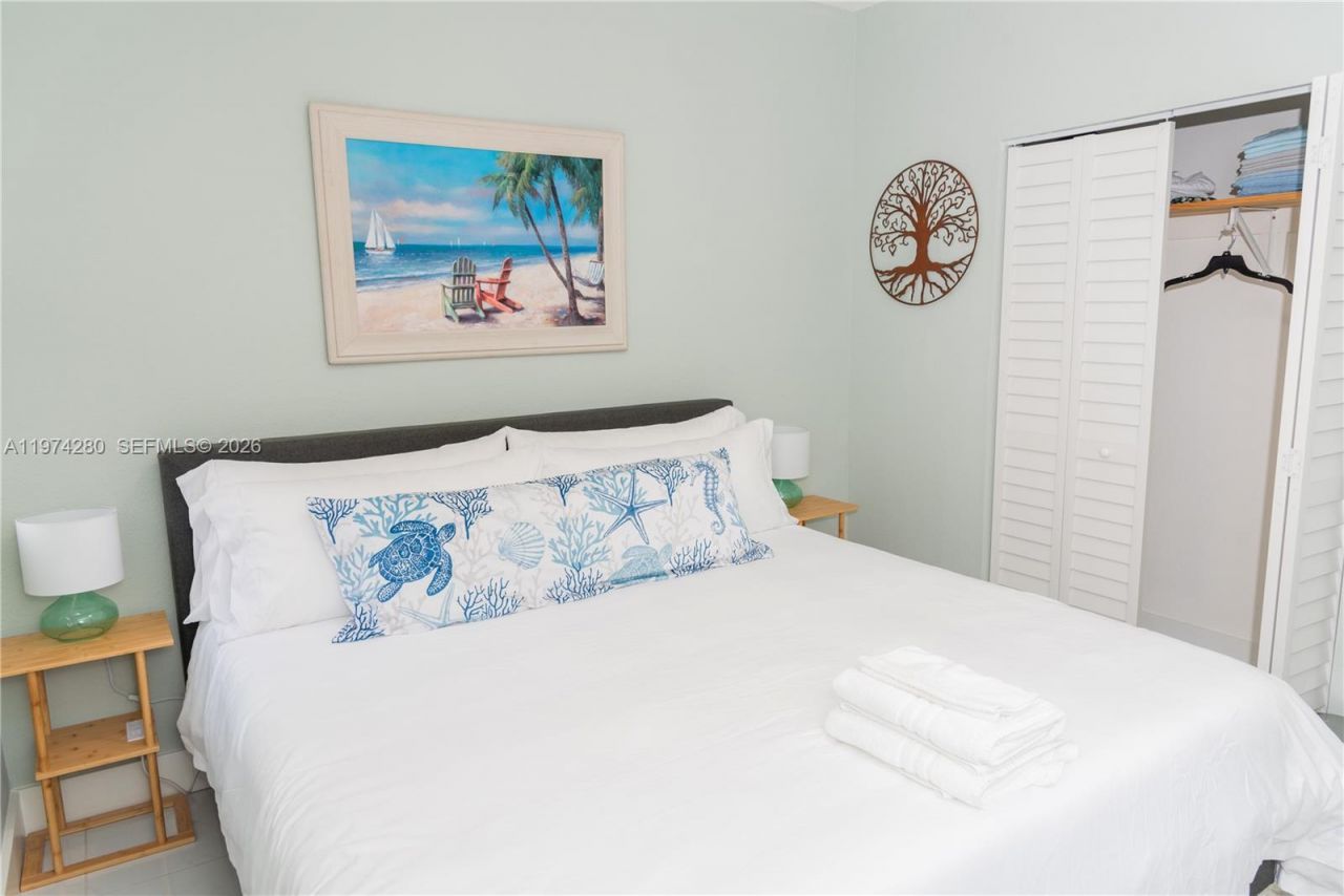 3134 Carter St , Miami, FL 33133 Photo