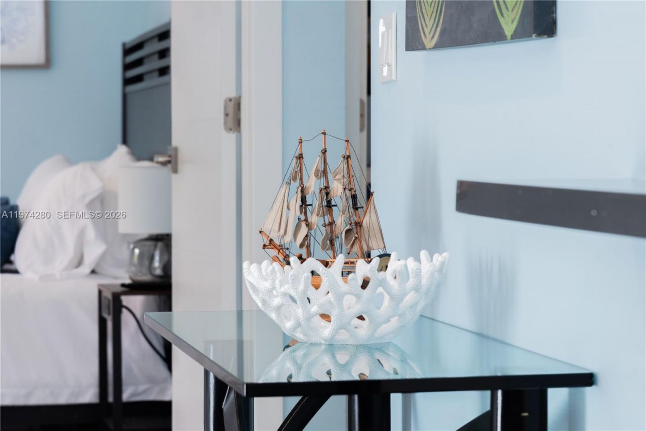 3134 Carter St , Miami, FL 33133 Photo