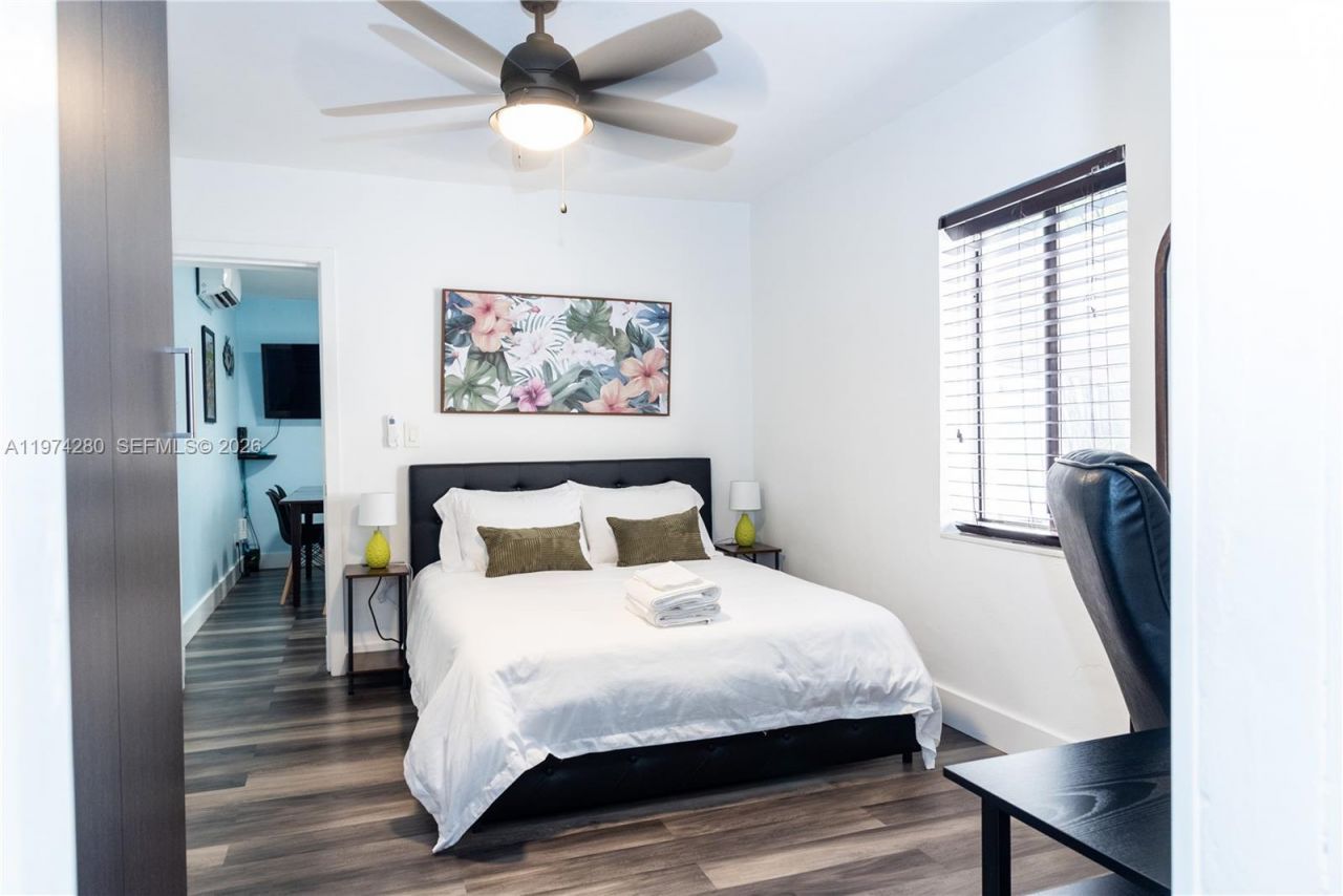 3134 Carter St , Miami, FL 33133 Photo