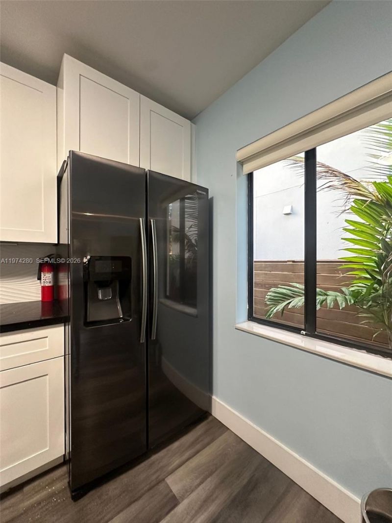 3134 Carter St , Miami, FL 33133 Photo