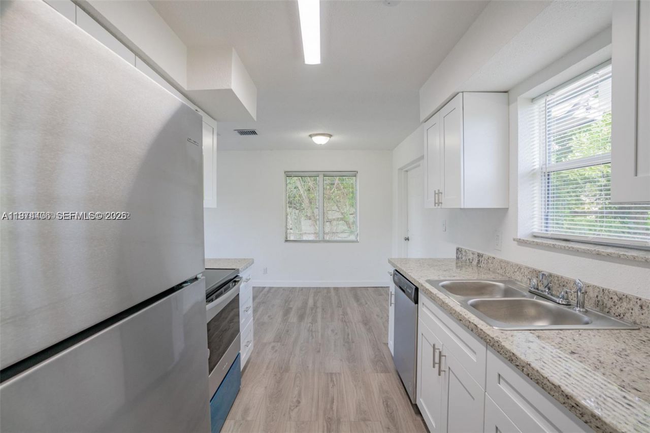 650 SW 29th Ave, Fort Lauderdale, FL 33312 Photo