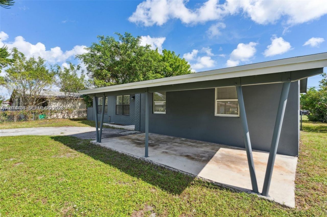 650 SW 29th Ave, Fort Lauderdale, FL 33312 Photo