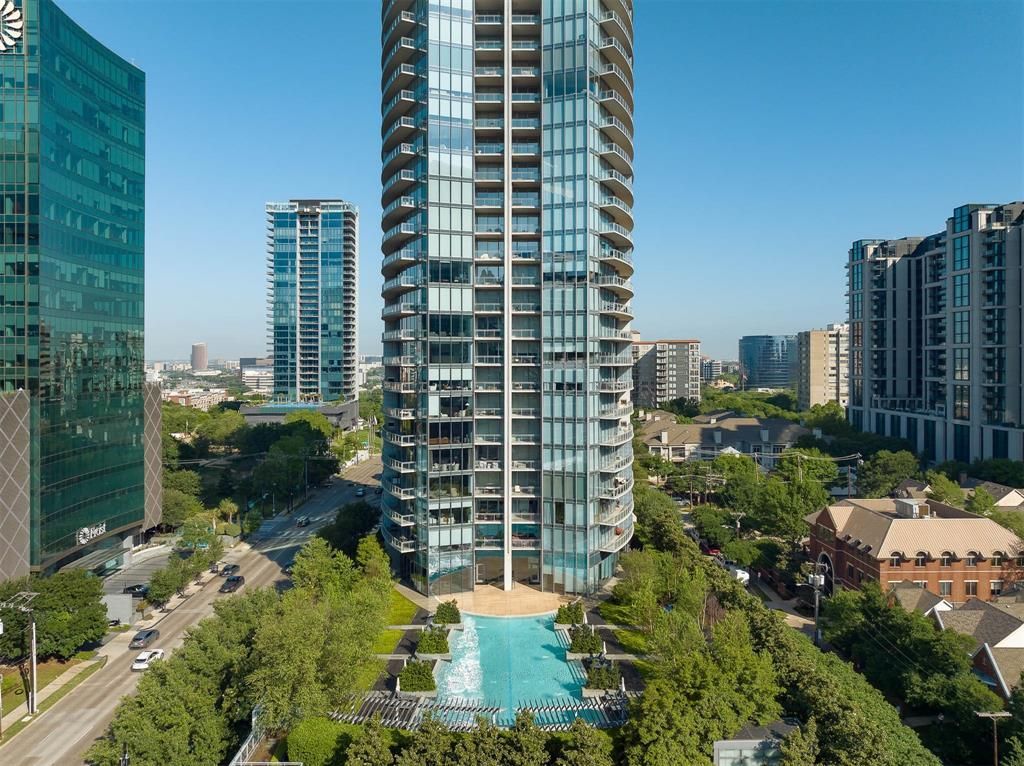 2900 Mckinnon Street, Unit 801, Dallas, TX 75201 Main Photo