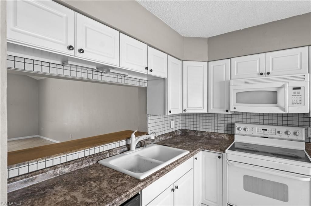 17524 Dumont Dr, Fort Myers, FL 33967 Photo