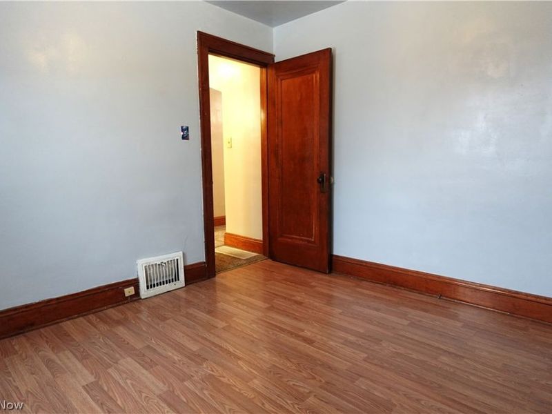 982 Merton Avenue , Akron, OH 44306 Photo 13