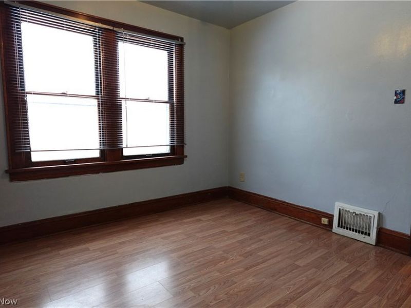 982 Merton Avenue , Akron, OH 44306 Photo 14