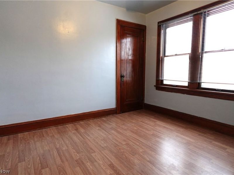 982 Merton Avenue , Akron, OH 44306 Photo 15