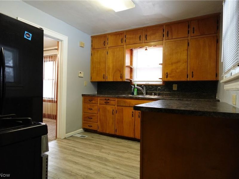 982 Merton Avenue , Akron, OH 44306 Photo 22