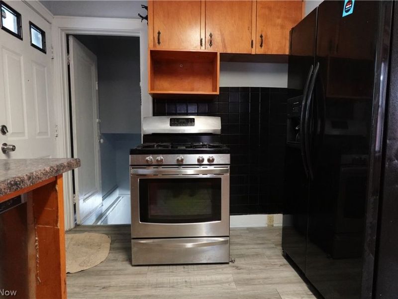 982 Merton Avenue , Akron, OH 44306 Photo 23