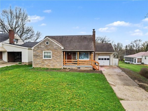 97 Rosary Drive, Campbell, OH 44405