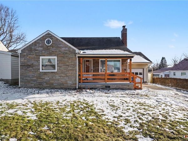 97 Rosary Drive , Campbell, OH 44405