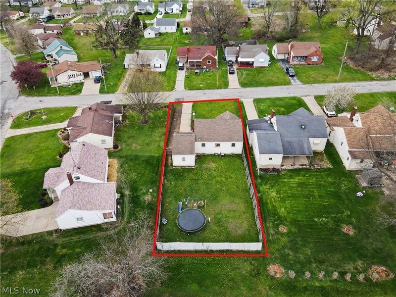 97 Rosary Drive, Campbell, OH 44405 Photo 27