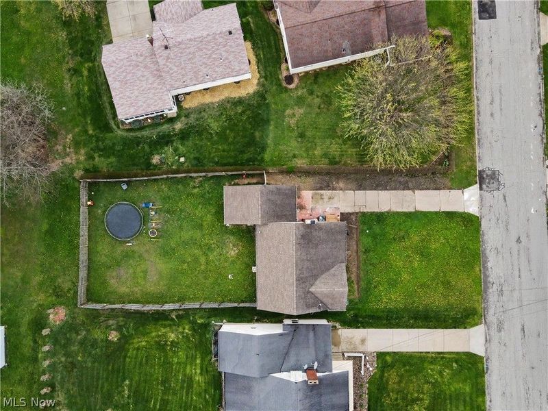 97 Rosary Drive, Campbell, OH 44405 Photo 30