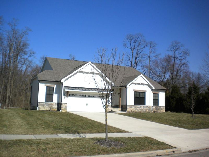 14103 SW Sunladen Drive SW, Reynoldsburg, OH 43068 Photo 1