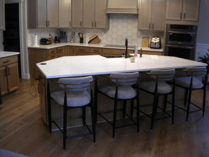 14103 SW Sunladen Drive SW, Reynoldsburg, OH 43068 Photo 2